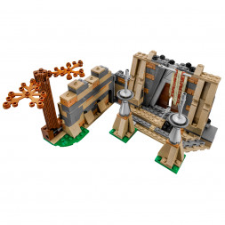 Конструктор LEGO Star Wars 75139 Сражение на планете Такодана