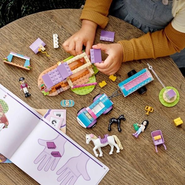 Конструктор LEGO Friends 41441 Тренировка лошади и прицеп для перевозки в Орле